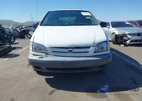 1999 Toyota Sienna Le z USA, uszkodzony, nr VIN 4T3ZF13CXXU140922